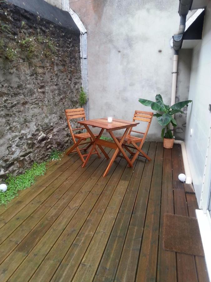 Appartement Studio avec terrasse, proche tram à Brest Extérieur photo